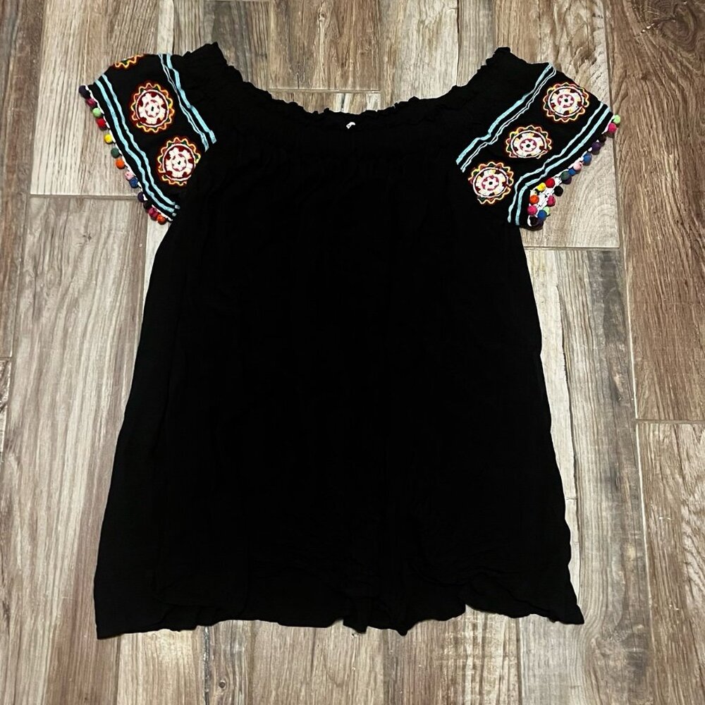 Entro Off Shoulder Pom Pom Embroidered Boho Peasant Tunic